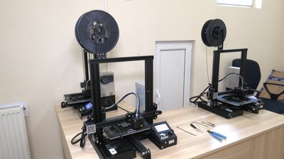 У Львові за допомогою 3D-принтерів виготовляють перископи на передову