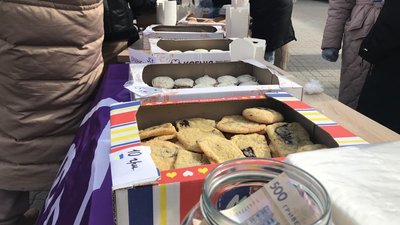 В Івано-Франківську вдруге проведуть "солодкий ярмарок" на підтримку військових В Івано-Франківську вдруге проведуть "солодкий ярмарок" на підтримку військових