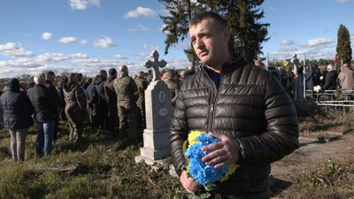 На Волині попрощалися із загиблим на Донеччині 25-річним Володимиром Неродою