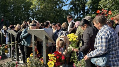 Меморіальні дошки на Алеї Слави