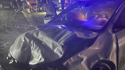 Пошкоджений внаслідок ДТП у Богодухові автомобіль, 3 січня 2026 року