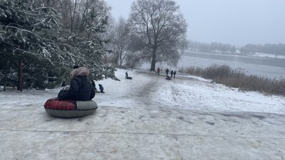 Діти, гірка, Пісочин