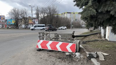 Аварія в каналізаційній мережі Аварія в каналізаційній мережі