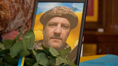 У Мукачеві попрощалися із загиблим військовим Юлієм Калі