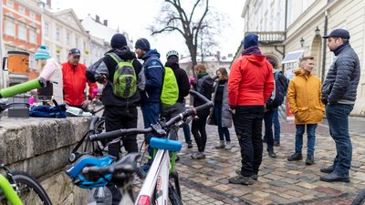 У Львові провели акцію "Велосипедом на роботу"
