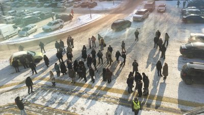 Рівнеоблрада зібралась позачергово. "Вступились" за Бандеру і Шухевича
