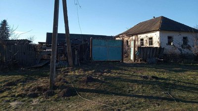З території Росії обстріляли Новослобідську громаду на Сумщині: 7 будинків пошкоджені З території Росії обстріляли Новослобідську громаду на Сумщині: 7 будинків пошкоджені