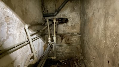 Ремонт укриття у полтавському ліцеї №33 Ремонт укриття у полтавському ліцеї №33