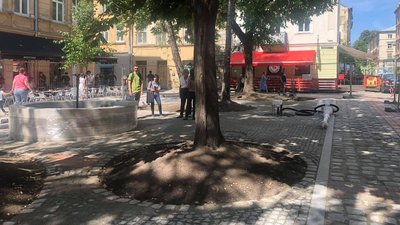 На площі Коліївщини у Львові облаштували фонтан На площі Коліївщини у Львові облаштували фонтан