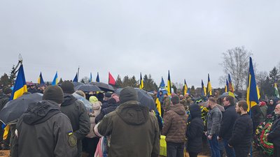 У Корсуні на Черкащині поховали полеглого 24-річного захисника У Корсуні на Черкащині поховали полеглого 24-річного захисника