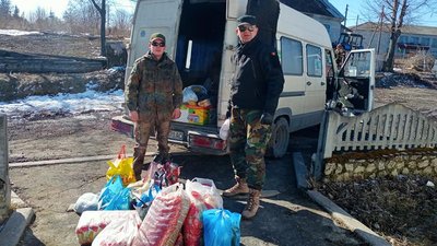 Тернопільські волонтери збирають допомогу військовим Тернопільські волонтери збирають допомогу військовим