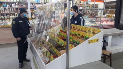 Як на Харківщині перевіряють дотримання карантину на ринках