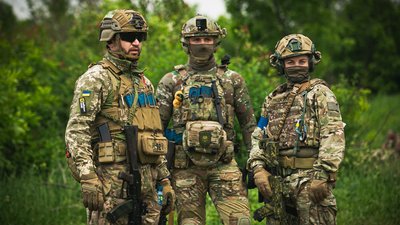 Дев'ять місяців боронить Вугледар. Боєць 72 ОМБр із Франківська Роман Мигаль про війну, побратимів та чоловіків у тилу Дев'ять місяців боронить Вугледар. Боєць 72 ОМБр із Франківська Роман Мигаль про війну, побратимів та чоловіків у тилу