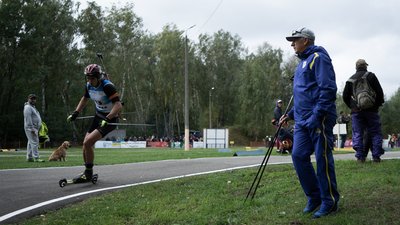 Юрай Санітра стежить за спринтом на чемпіонаті України Юрай Санітра стежить за спринтом на чемпіонаті України