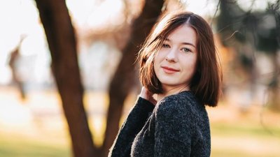 Завдячує успіхом загиблому вчителю. На Львівщині випускниця склала іспит з історії України на найвищий бал