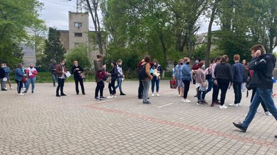 На Херсонщині розпочалась основна сесія ЗНО з хімії - зареєструвалось 353 учасника На Херсонщині розпочалась основна сесія ЗНО з хімії - зареєструвалось 353 учасника