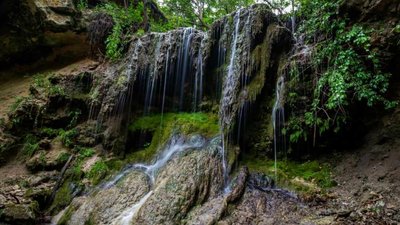 Водоспади Хмельниччини, які не поступаються карпатським