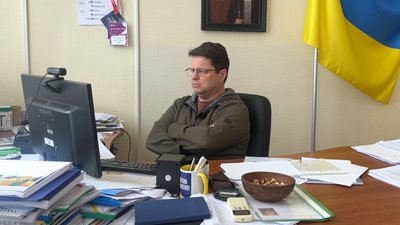 Інтервʼю, Освіта, Наука, Університети, Обʼєднання