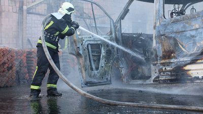 У Луцьку виникла пожежа на території транспортного підприємства