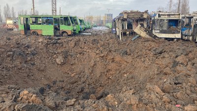 Наслідки влучання по депо у Салтівському районі Харкова, 20 грудня 2023 року
