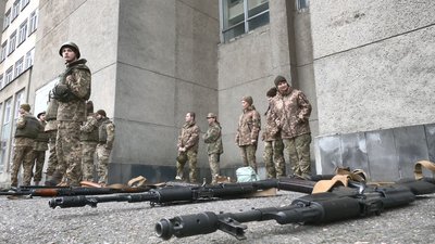 За стандартами НАТО: у Черкасах побільшало охочих вчитися на кафедрі військової підготовки За стандартами НАТО: у Черкасах побільшало охочих вчитися на кафедрі військової підготовки