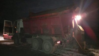 На Львівщині під колесами снігоприбирального автомобіля загинув чоловік