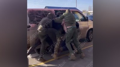 Затримання чоловіків, ТЦК Липини Луцьк