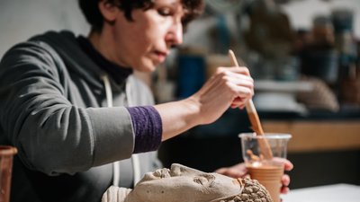 Як створюються тактильні копії колекції мистецтва Музею Ханенків: фоторепортаж Як створюються тактильні копії колекції мистецтва Музею Ханенків: фоторепортаж