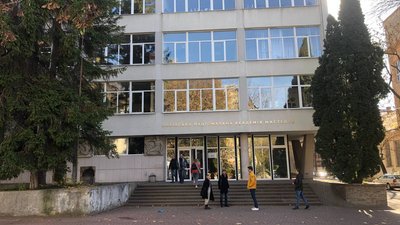 Випускники Львівської академії мистецтв створили благодійний фонд для допомоги студентам