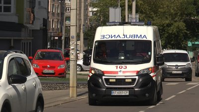"Швидка" через повідомлення: як ця функція спрощує та рятує життя прикарпатцям з вадами слуху і мовлення