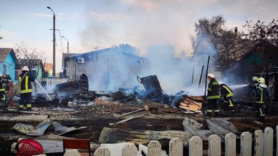Пожежа в Сичавці, горіла база відпочинку Пожежа в Сичавці, горіла база відпочинку