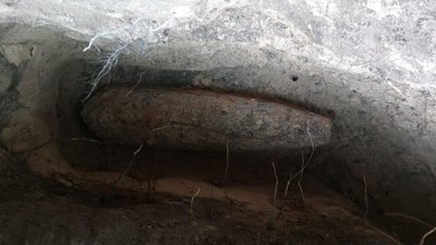 Рятувальники вивезли старий боєприпас з території дачного кооперативу Херсонщини Рятувальники вивезли старий боєприпас з території дачного кооперативу Херсонщини