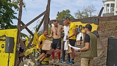 Збирали гроші для ЗСУ: у Житомирі провели благодійний забіг "Дика гонка" Збирали гроші для ЗСУ: у Житомирі провели благодійний забіг "Дика гонка"