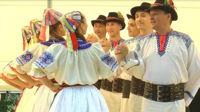Закарпатський народний хор вперше виступив під час карантину