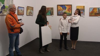 Перша виставка робіт 11-річного Давіда Догадко відкрилася в Черкасах