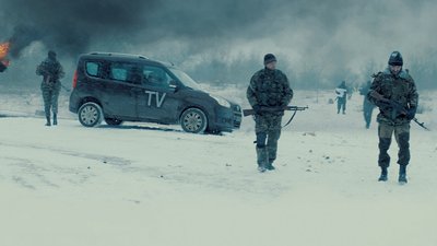 Кадр з фільму "Донбас" Сергія Лозниці