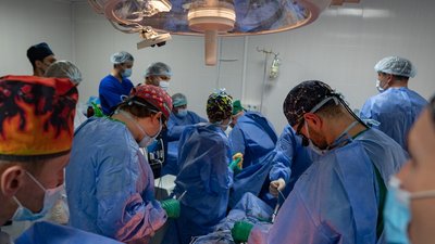З Івано-Франківська до Києва та Хмельницького доправили донорські серце, печінку та нирку З Івано-Франківська до Києва та Хмельницького доправили донорські серце, печінку та нирку