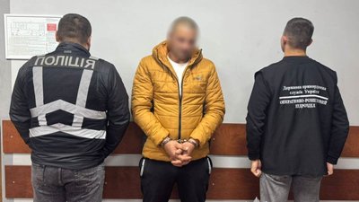 За це мав отримати 11 тисяч доларів на криптогаманець.