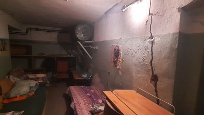 "Необладнаний підвал може стати могилою". Інженер з Дніпра розповів, де безпечніше ховатися під час обстрілів "Необладнаний підвал може стати могилою". Інженер з Дніпра розповів, де безпечніше ховатися під час обстрілів