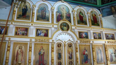 На Житомирщині сім'я 20 років опікується храмом, що лишився у відселеному після аварії на ЧАЕС селі На Житомирщині сім'я 20 років опікується храмом, що лишився у відселеному після аварії на ЧАЕС селі