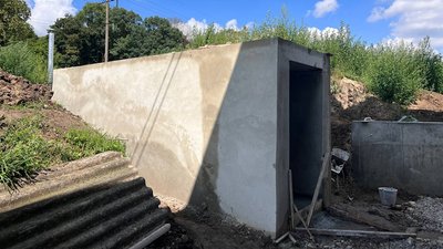 Укриття Петриківської гімназії Укриття Петриківської гімназії