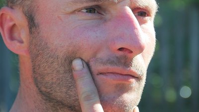 Зміг вибратися з могили після розстрілу російськими військовим. СУСПІЛЬНЕ | ЛЮДИ