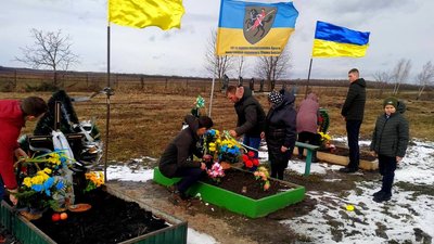 У школі на Тернопільщині відкрили куточок пам'яті загиблих односельчан У школі на Тернопільщині відкрили куточок пам'яті загиблих односельчан