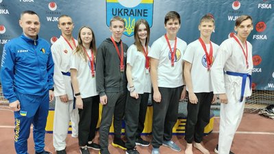 Сумчани відзначились на чемпіонаті України з карате Сумчани відзначились на чемпіонаті України з карате