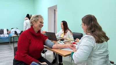 донор, донорство, здати кров, донація крові