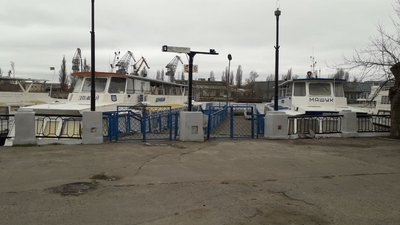 Орендувати чи купити: подальша доля теплоходів для херсонських дачників Орендувати чи купити: подальша доля теплоходів для херсонських дачників