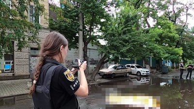 Вбив знайомого, а потім вкоротив собі віку: в Одесі розслідують обставини смерті двох чоловіків Вбив знайомого, а потім вкоротив собі віку: в Одесі розслідують обставини смерті двох чоловіків