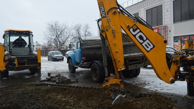 Спецслужби працюють у Хмельницькому над наслідками прориву води