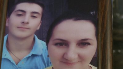 Переселенці на Черкащині щодня чекають на звістку про зниклого в боях сина Переселенці на Черкащині щодня чекають на звістку про зниклого в боях сина