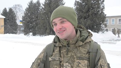 Військовослужбовці 44 окремої артилерійської бригади повернулися в Тернопіль Військовослужбовці 44 окремої артилерійської бригади повернулися в Тернопіль